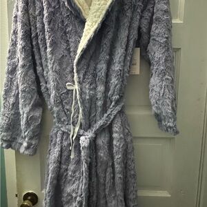 Cozy Blue Fleece Robe with White Lining